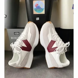 Nastyafashion Men Fashion Breathable Lightweight Color Block Sneakers