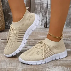 Nastyafashion Women Casual Plus Size Solid Color Mesh Breathable Flat Sneakers