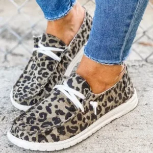 Nastyafashion Women Leopard Casual Flat Loafers Shoes