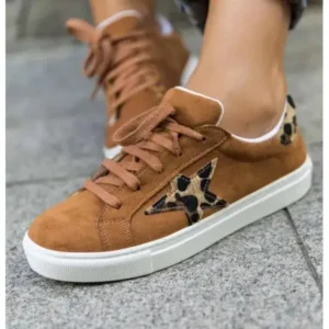 Nastyafashion Women Fashion Round Toe Lace-Up Canvas Sneakers